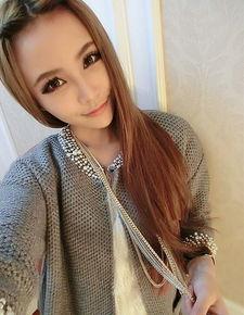 傻女网红,揭秘网络红人的真实生活与争议